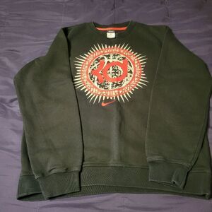 MENS SIZE XL. NIKE KEVIN DURANT CREWNECK SWEATSHIRT.